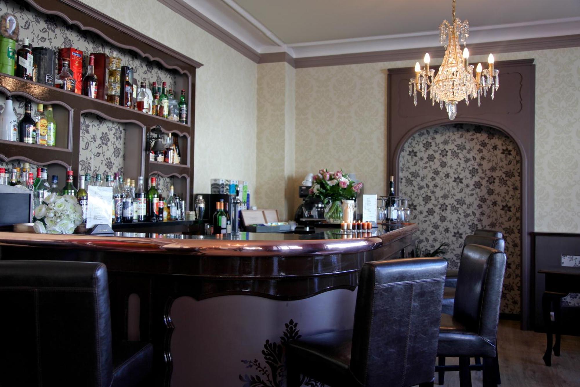 Logis Hotel Des Bains Gérardmer Esterno foto