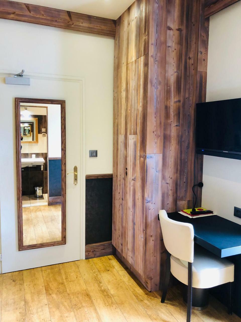 Logis Hotel Des Bains Gérardmer Esterno foto